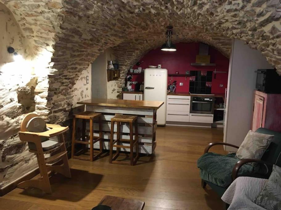 Charmante Cave Voutee 4 Personnes Saint-Jean-de-Fos Exterior foto